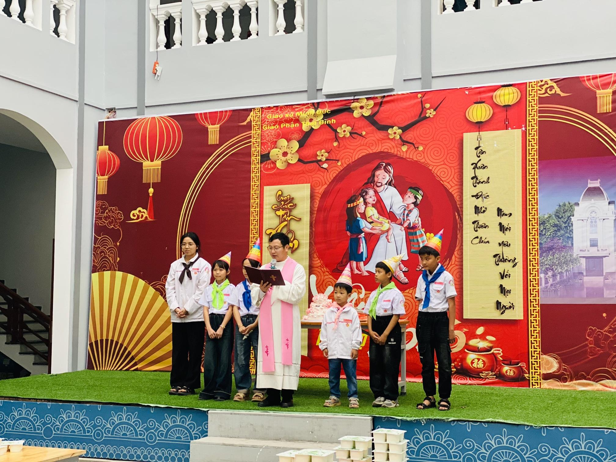 NIỀM VUI SINH NHẬT TRONG CHÚA NHẬT IV MÙA CHAY